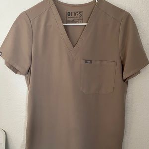 Figs Tan set